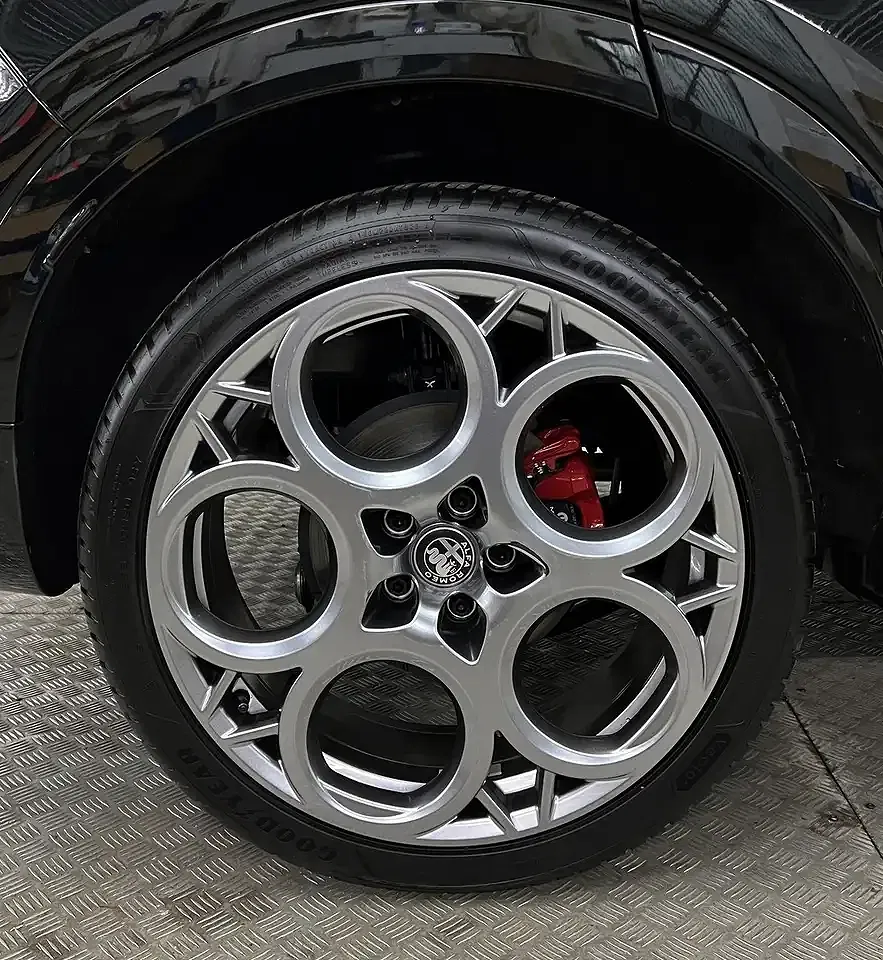 Alfa Romeo Tonale 1.5 VGT Hybrid Veloce - Thumbnail 11