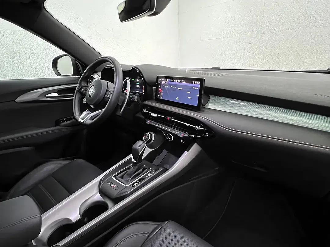 Alfa Romeo Tonale 1.5 VGT Hybrid Veloce - Thumbnail 14