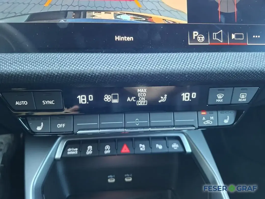Audi S3 Sportback - Thumbnail 10