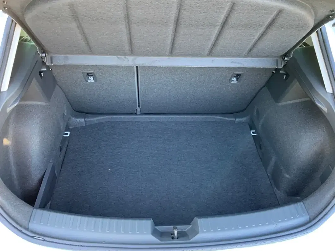 SEAT Leon 1.5 eTSI DSG Style Edition - Thumbnail 6