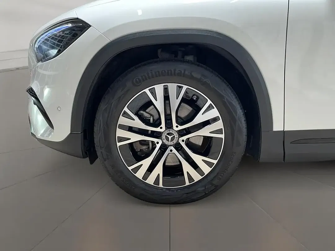 Mercedes-Benz GLA 220 4MATIC MBUX Progressive - Thumbnail 6