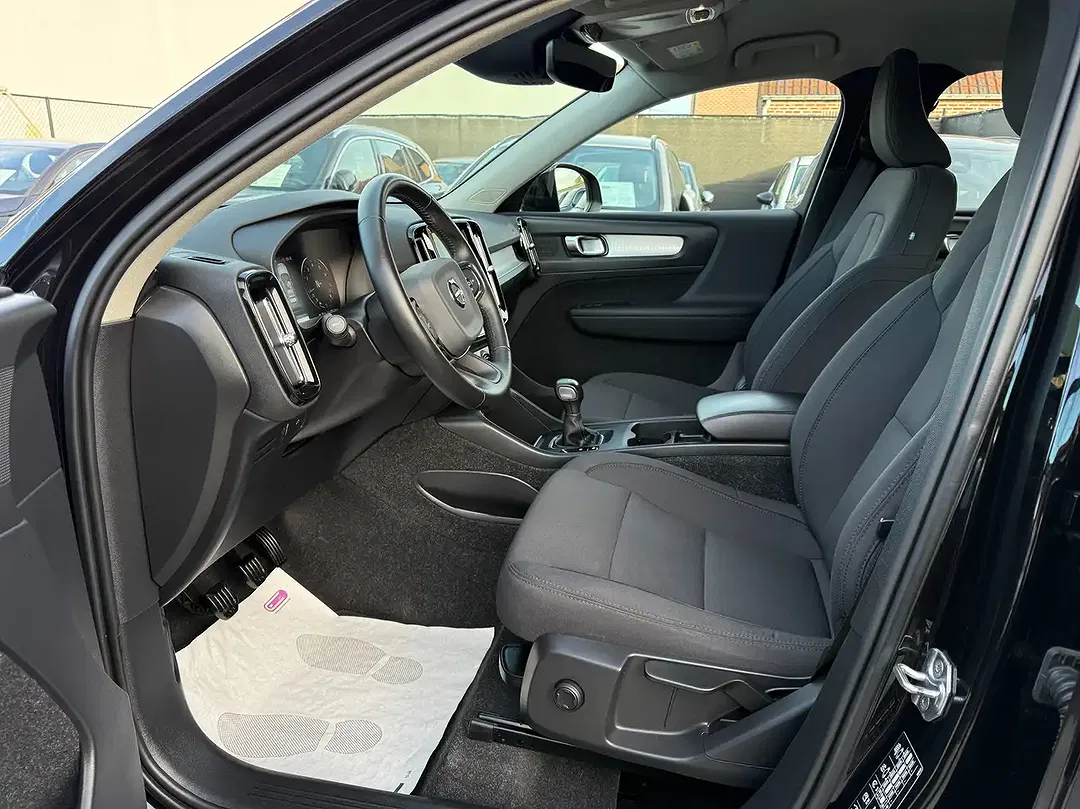 Volvo XC40 T2 1.5 - Thumbnail 12