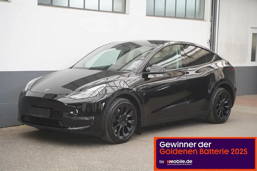Tesla Model Y AWD Long Range - foto 1