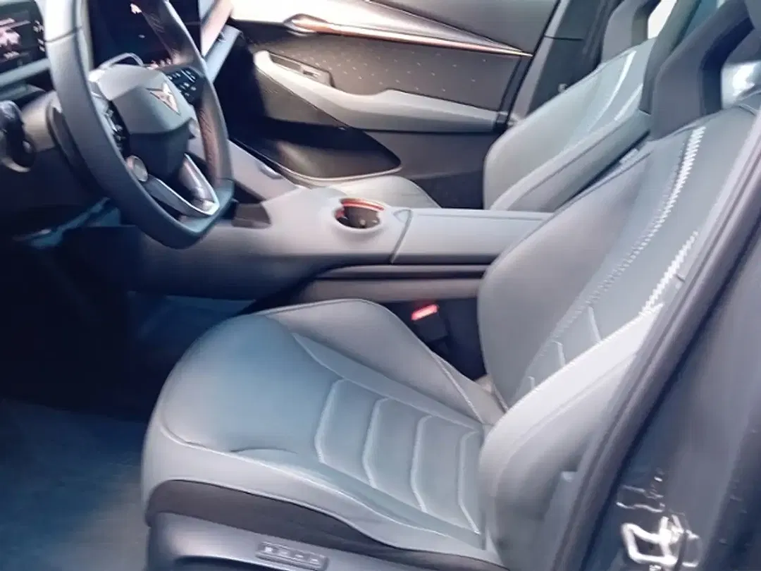 CUPRA Tavascan 4Drive VZ - Thumbnail 11
