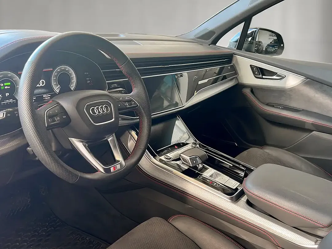Audi Q7 55 TFSI e quattro S line - Thumbnail 7
