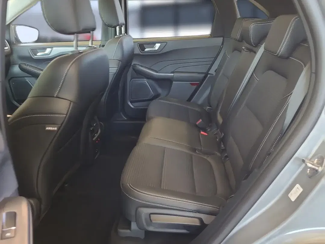 Ford Kuga AUT Titanium X - Thumbnail 13