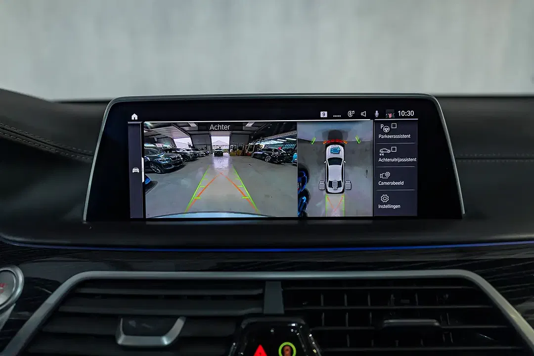BMW 745 PHEV M - Thumbnail 15