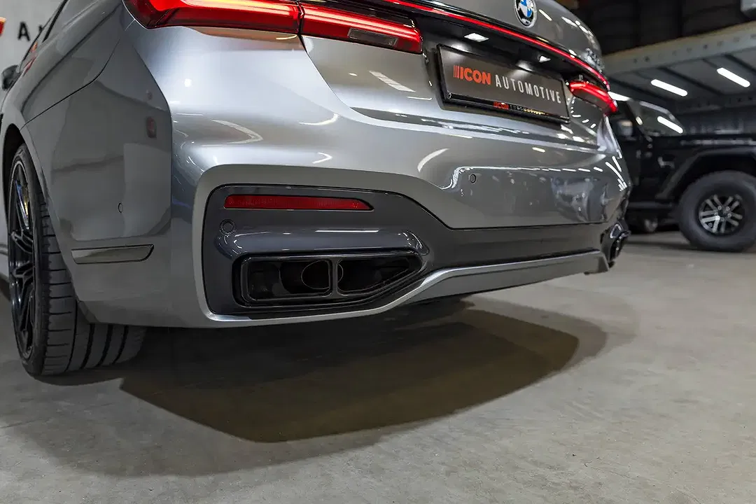 BMW 745 PHEV M - Thumbnail 25