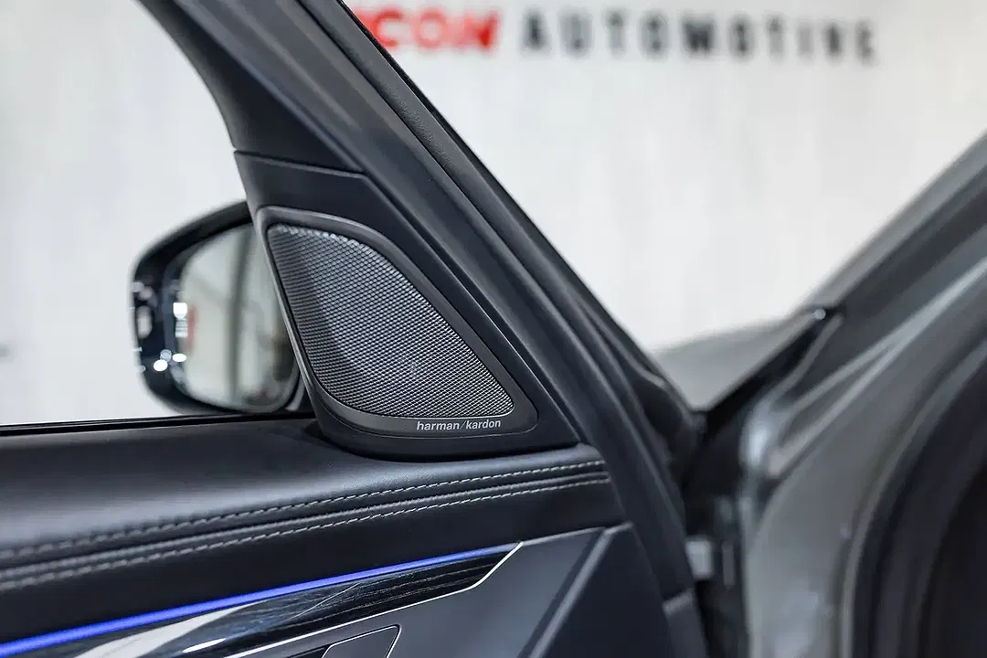 BMW 745 PHEV M - Thumbnail 30