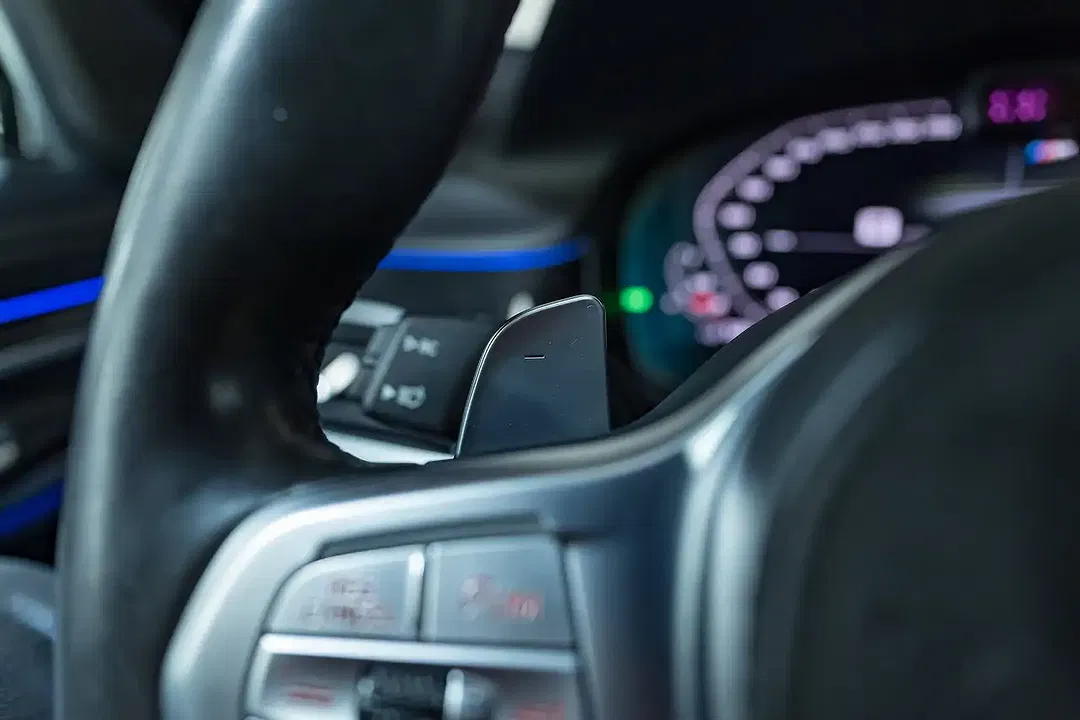 BMW 745 PHEV M - Thumbnail 34