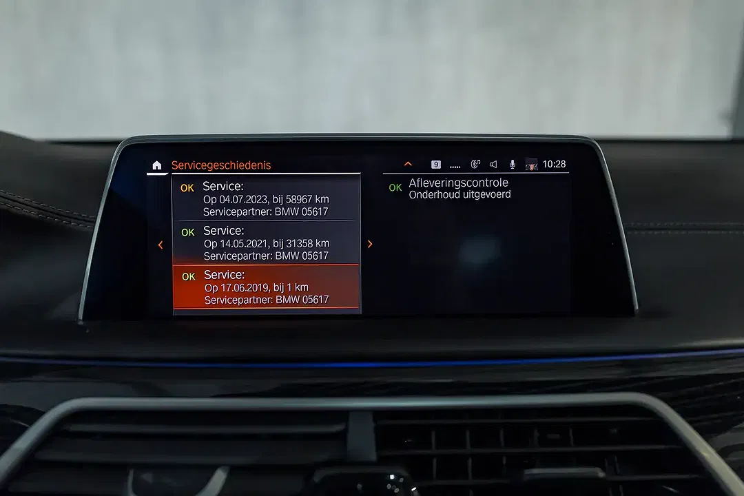 BMW 745 PHEV M - Thumbnail 41