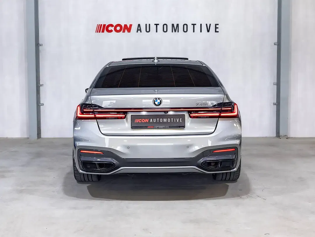 BMW 745 PHEV M - Thumbnail 5