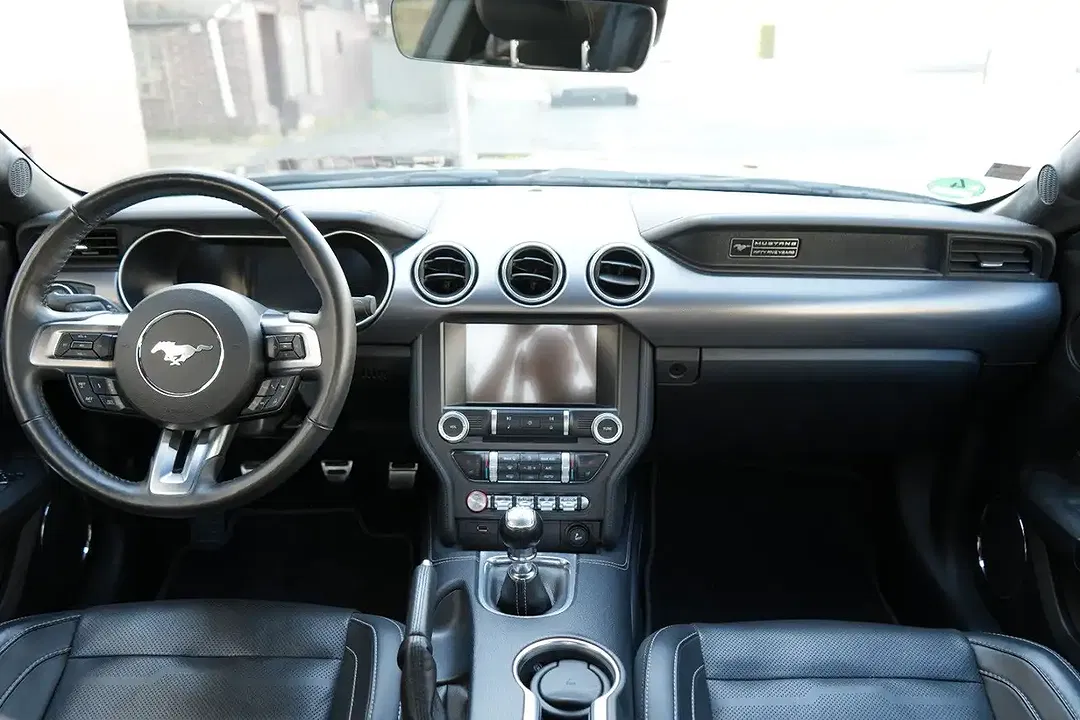 Ford Mustang 5.0 GT - Thumbnail 13