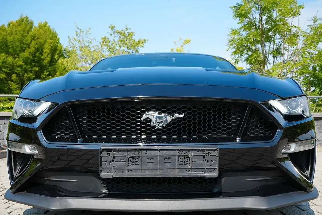 Ford Mustang 5.0 GT - Thumbnail 3