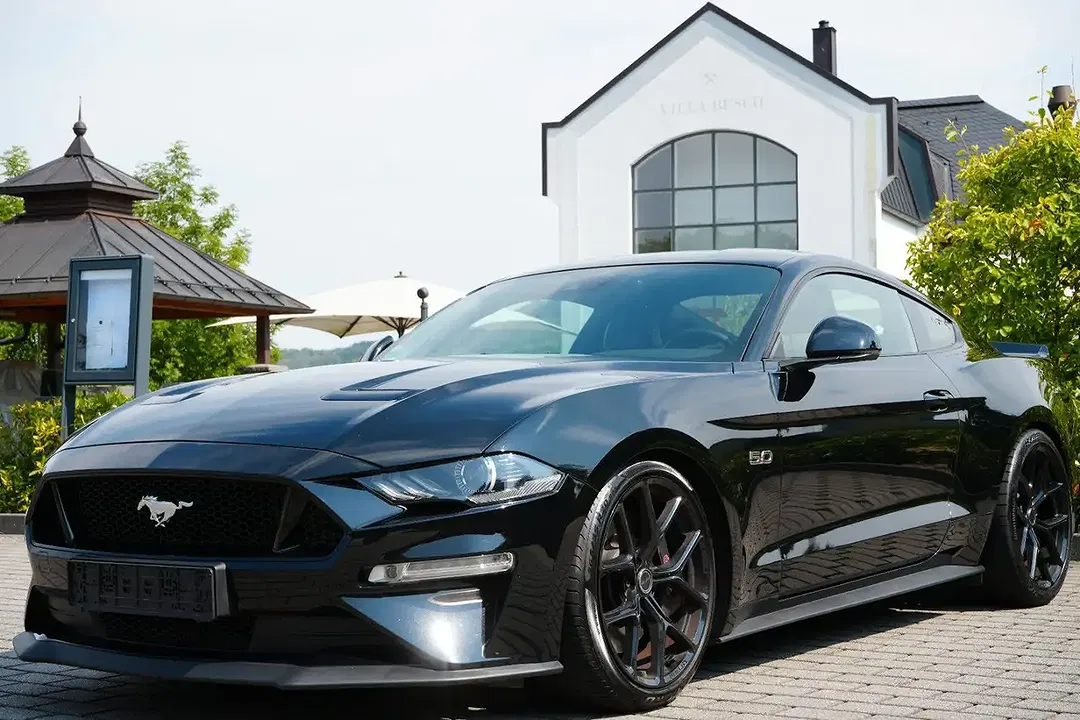 Ford Mustang 5.0 GT - Thumbnail 4