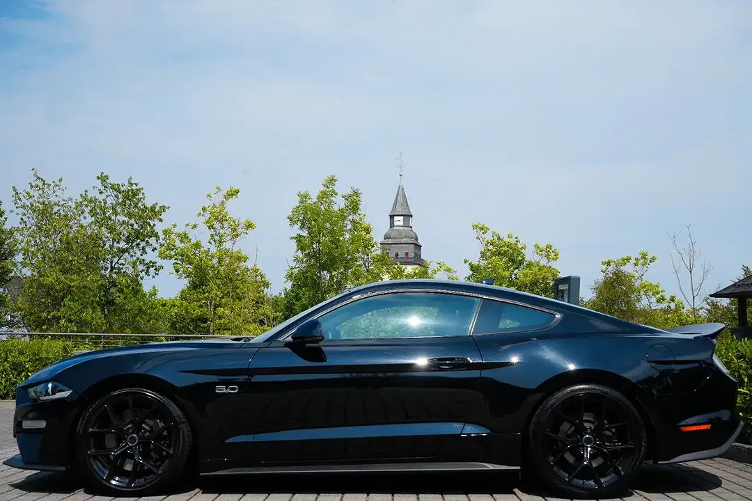 Ford Mustang 5.0 GT - Thumbnail 5