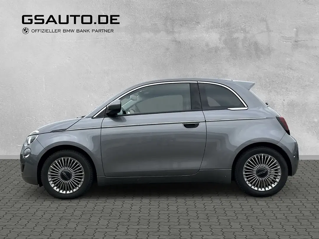 Fiat 500e - Thumbnail 4