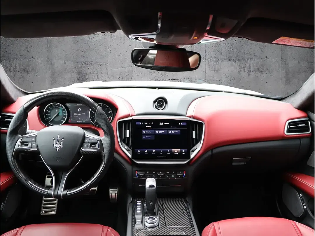 Maserati Ghibli Trofeo - Thumbnail 7
