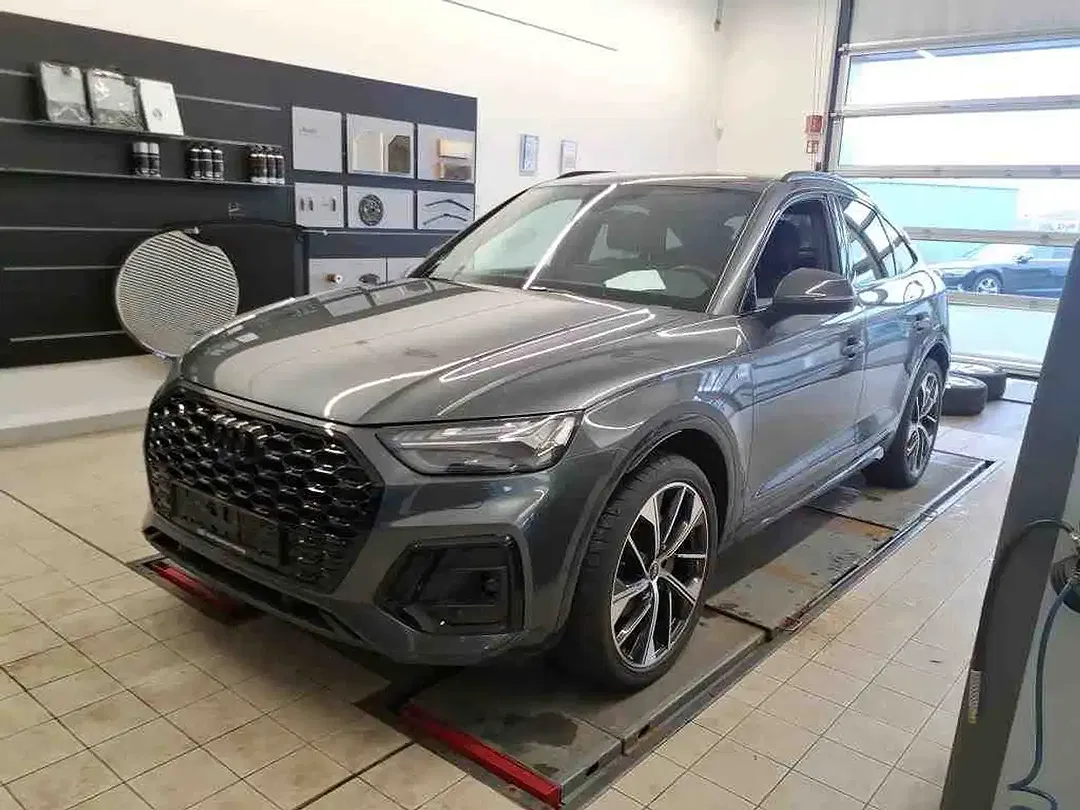 Audi Q5 40 TDI Sportback S line - Thumbnail 2