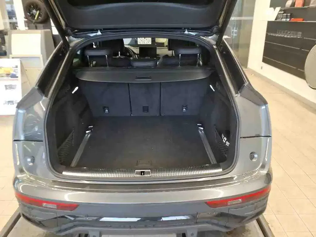Audi Q5 40 TDI Sportback S line - Thumbnail 7