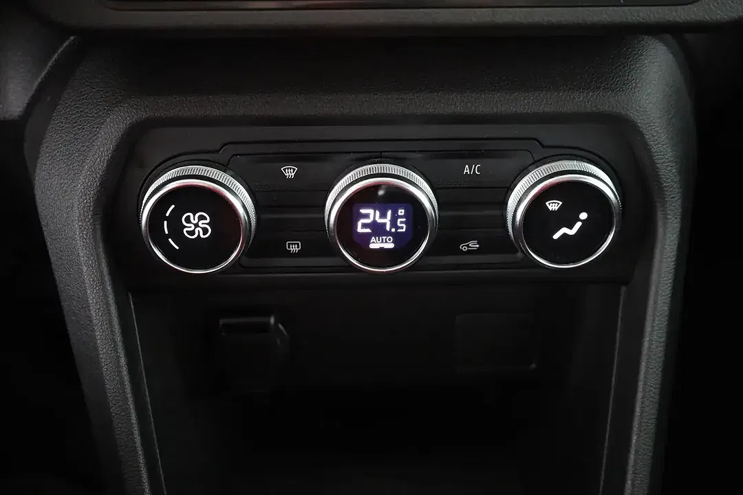 Dacia Sandero TCe Stepway - Thumbnail 13