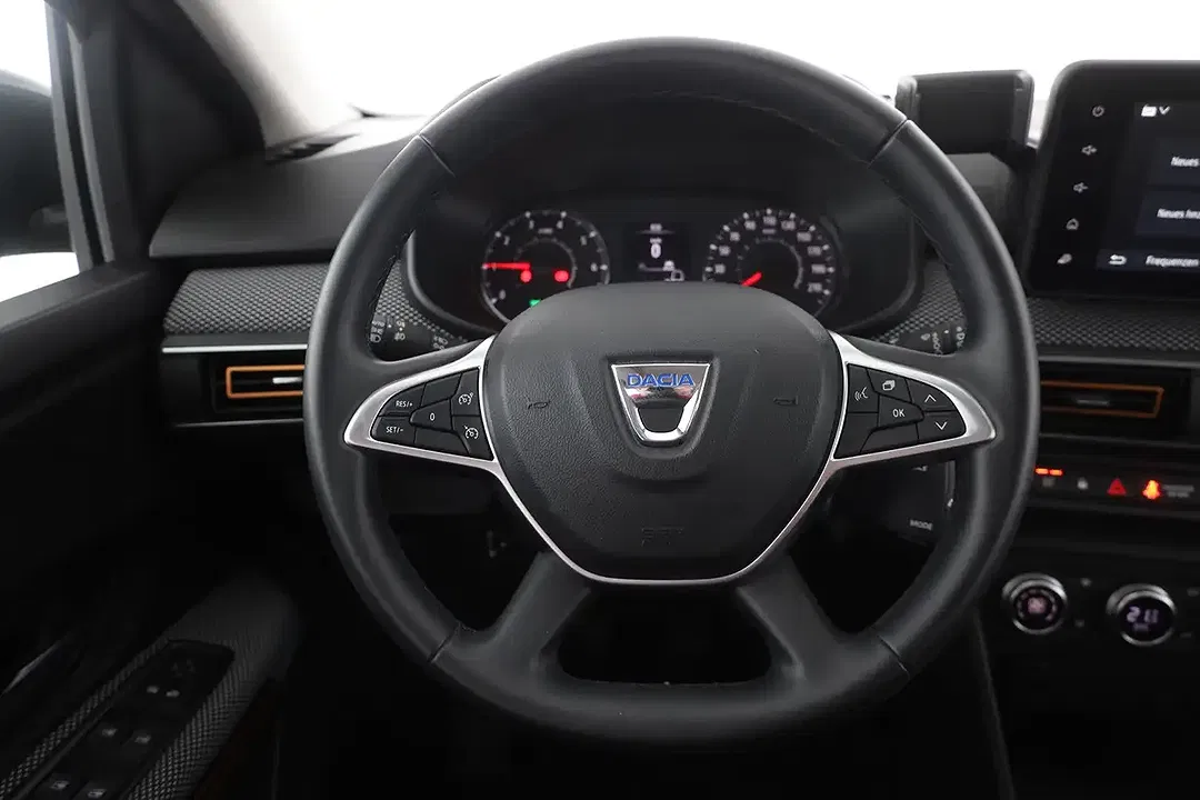 Dacia Sandero TCe Stepway - Thumbnail 15