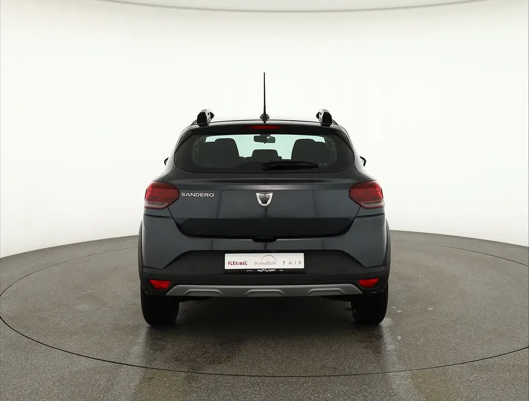 Dacia Sandero TCe Stepway - Thumbnail 4