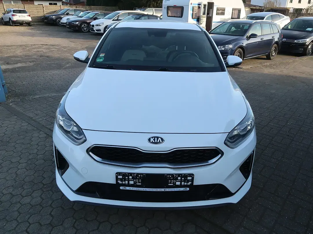 Kia ProCeed / pro_cee'd T-GDI GT-Line - Thumbnail 4