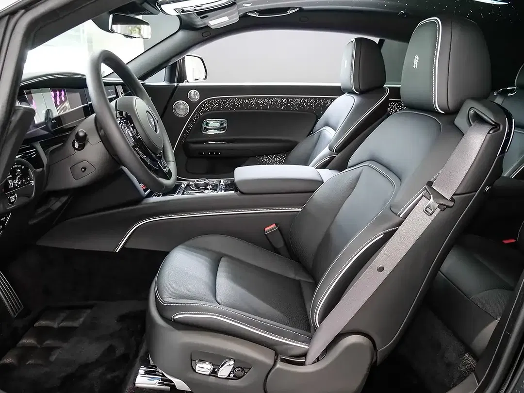 Rolls-Royce Spectre - Thumbnail 11