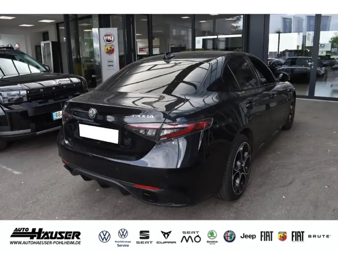 Alfa Romeo Giulia 2.0 Turbo Q4 Veloce - Thumbnail 3