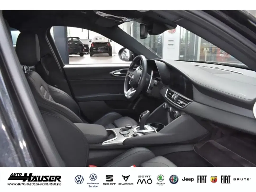 Alfa Romeo Giulia 2.0 Turbo Q4 Veloce - Thumbnail 4