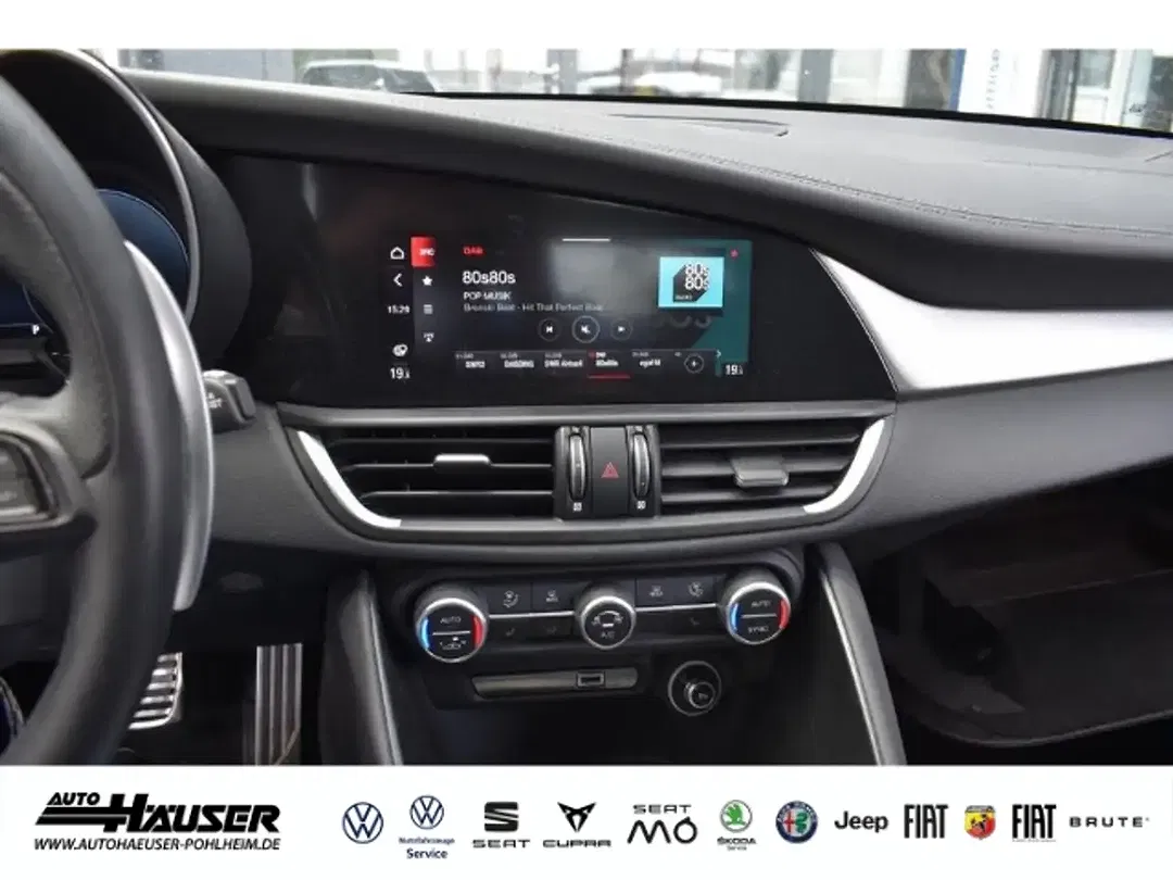 Alfa Romeo Giulia 2.0 Turbo Q4 Veloce - Thumbnail 5