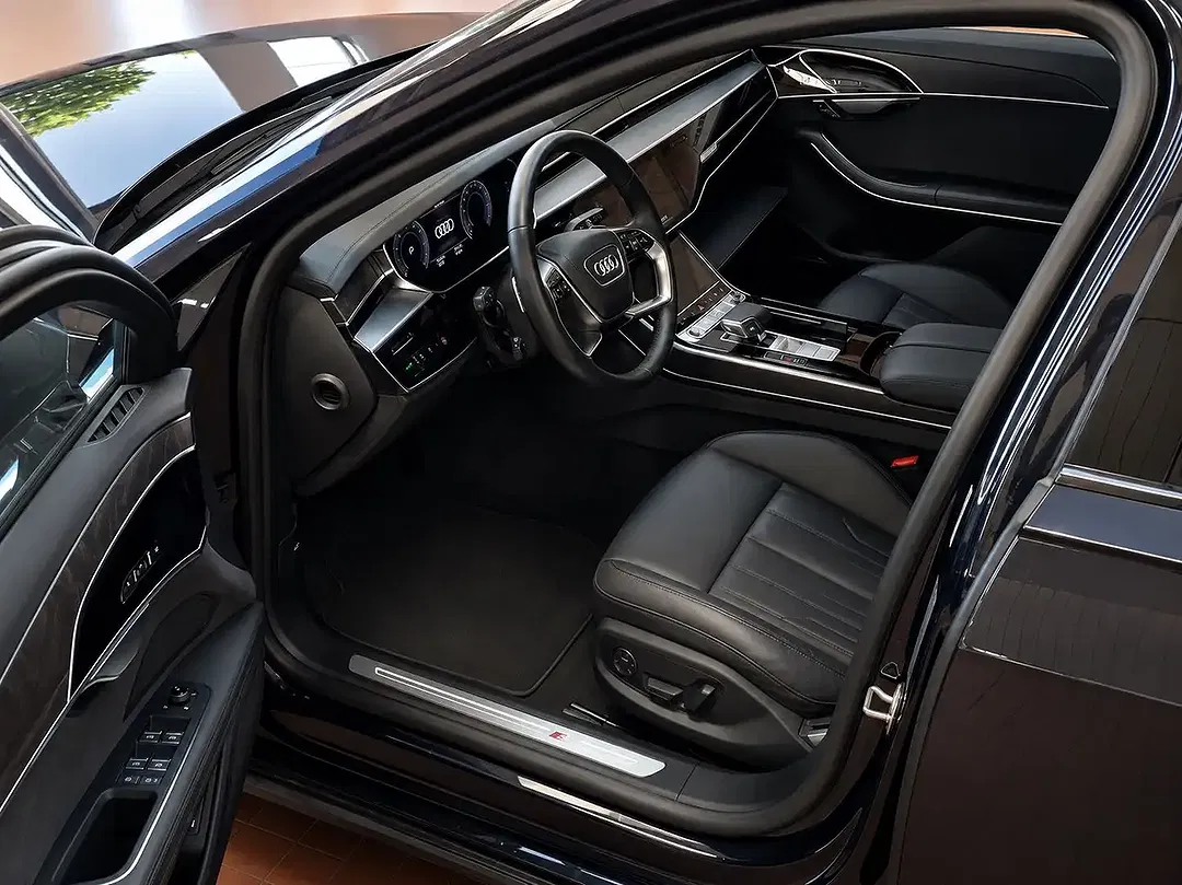 Audi A8 55 TFSI quattro S line - Thumbnail 7