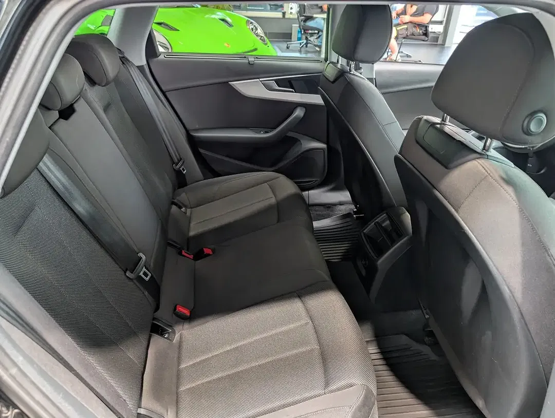 Audi A4 35 TFSI S tronic Avant - Thumbnail 10