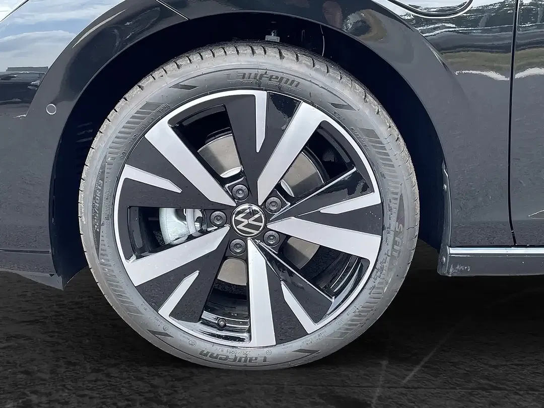 Volkswagen Golf 1.5 eHybrid DSG Style - Thumbnail 4