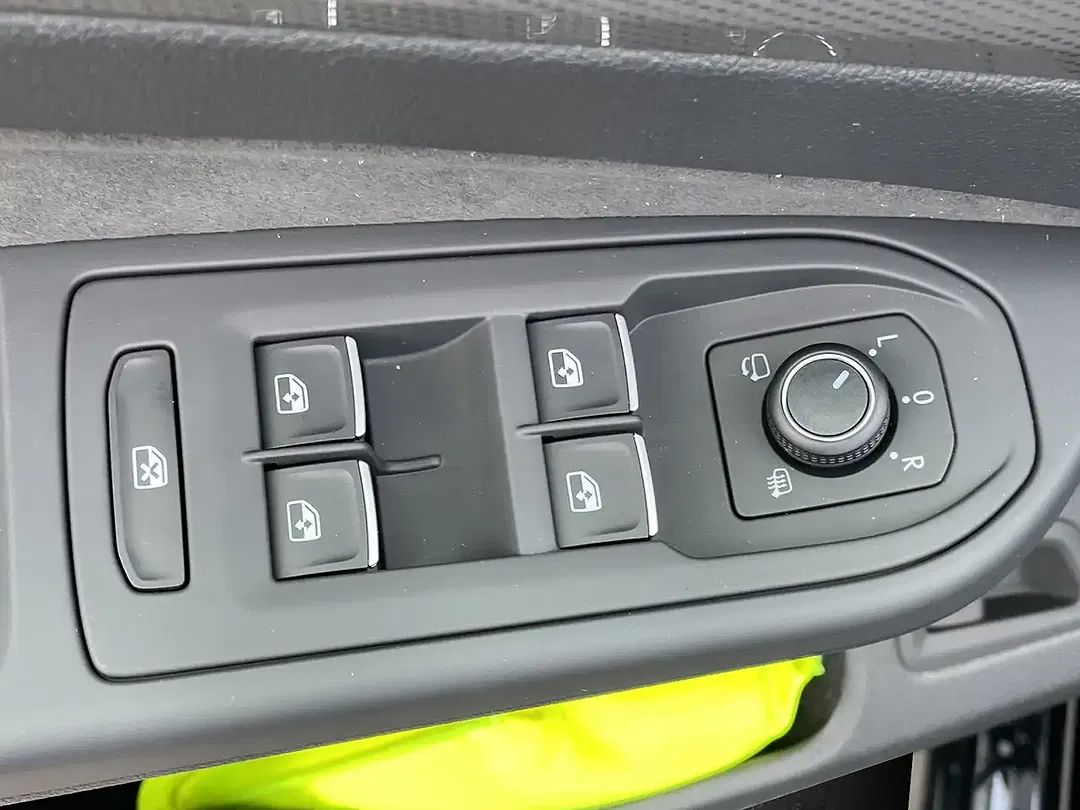 Volkswagen Golf 1.5 eHybrid DSG Style - Thumbnail 5