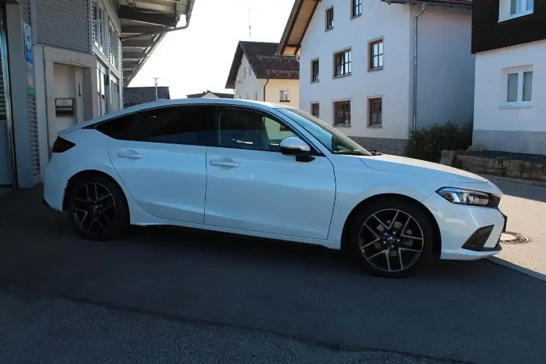 Honda Civic 2.0 Hybrid Advance - Thumbnail 4