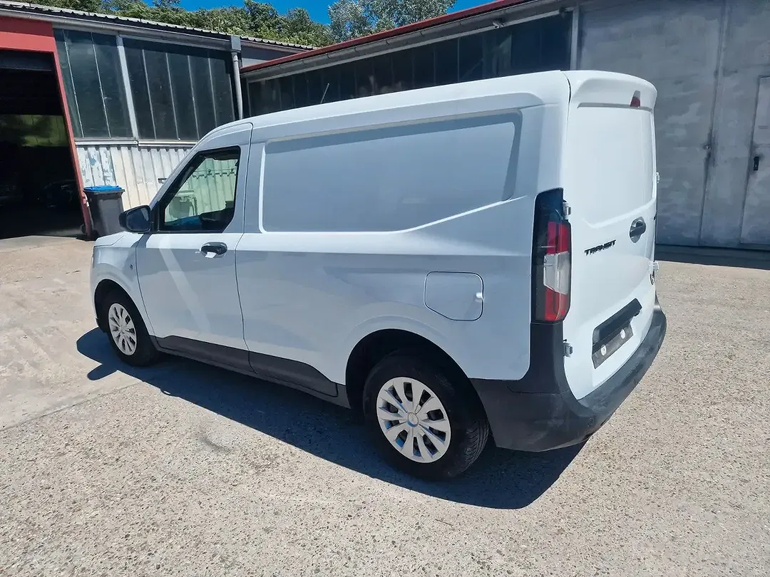 Ford Transit Courier Trend - Thumbnail 11
