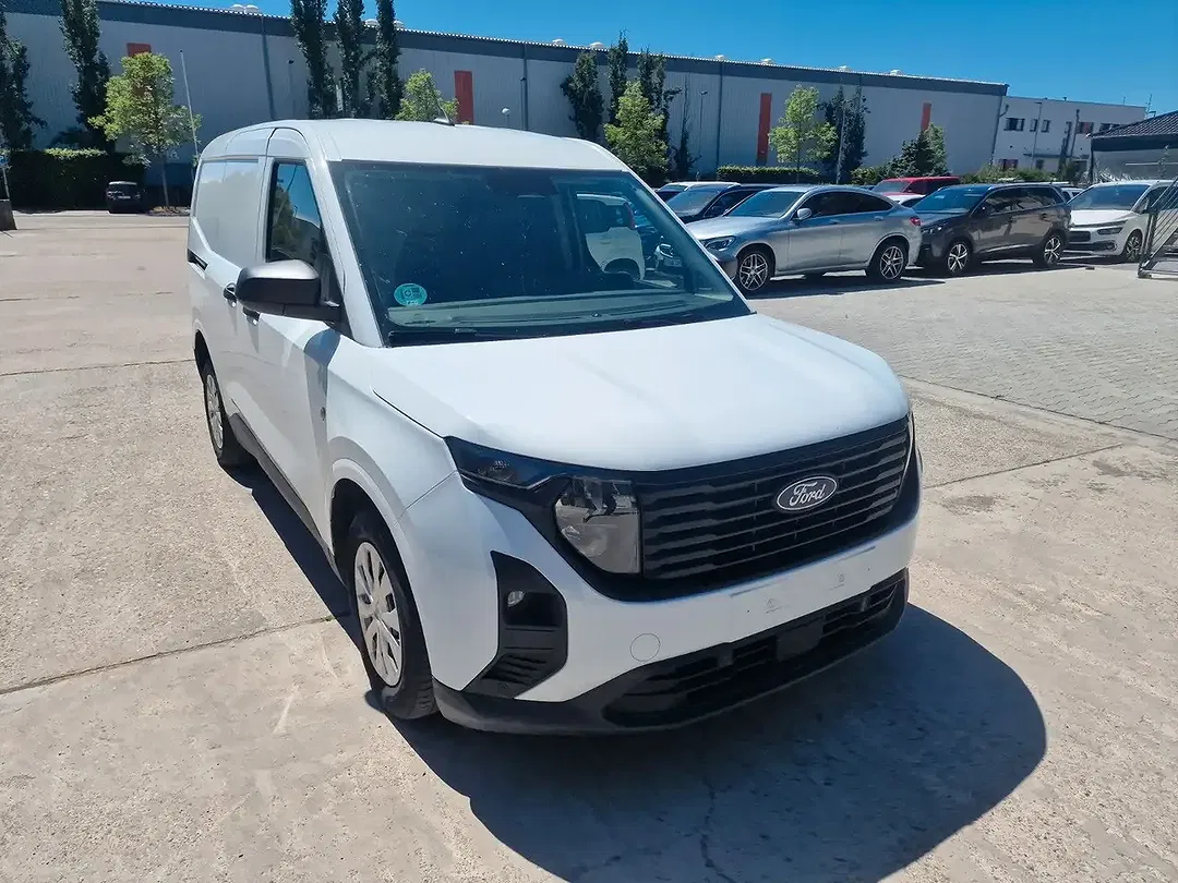 Ford Transit Courier Trend - Thumbnail 6