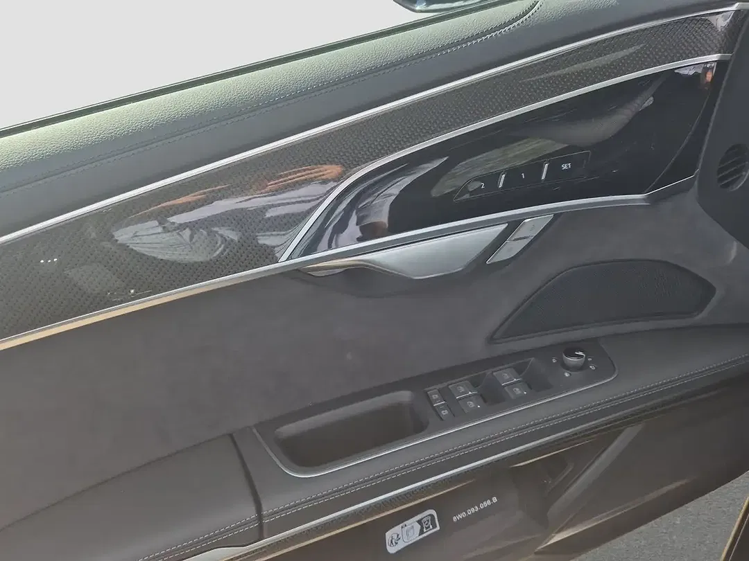 Audi S8 TFSI tiptronic - Thumbnail 12