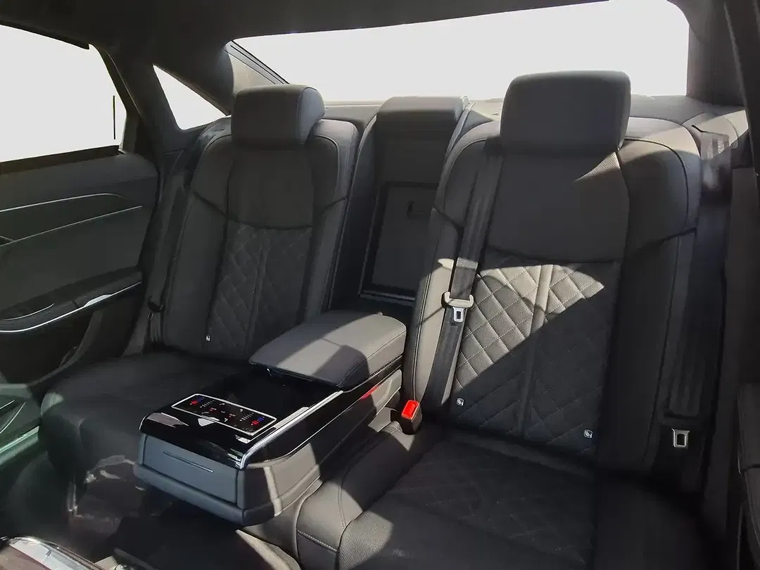 Audi S8 TFSI tiptronic - Thumbnail 13