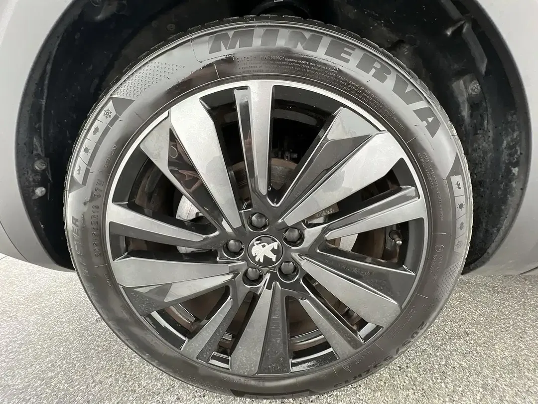Peugeot 3008 GT - Thumbnail 7