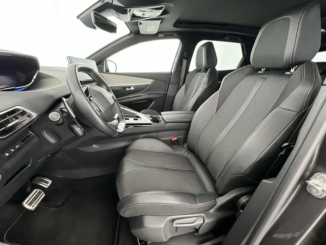 Peugeot 3008 GT - Thumbnail 8