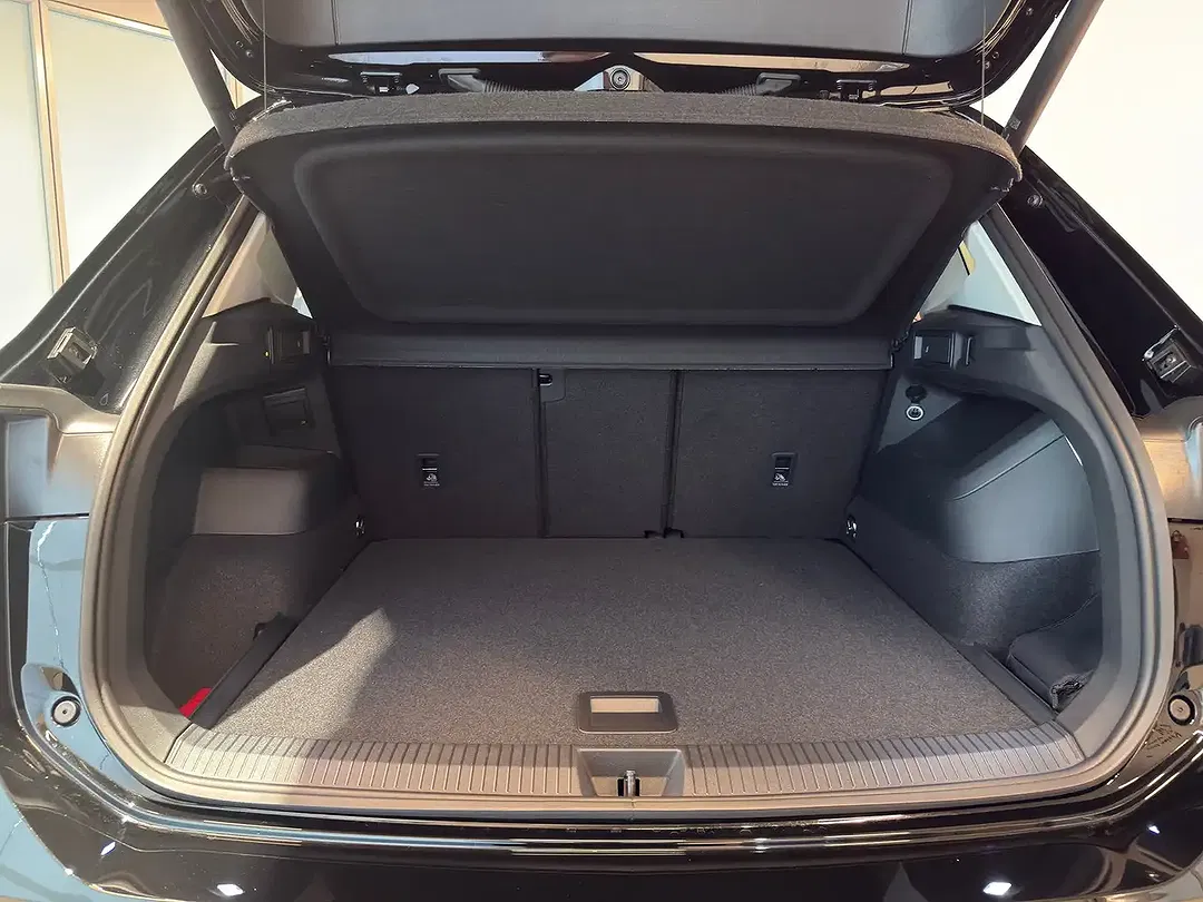 Volkswagen Tiguan 2.0 TDI Elegance - Thumbnail 14