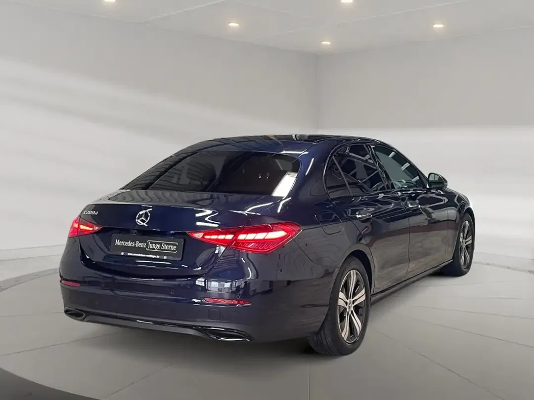 Mercedes-Benz C 200 Avantgarde Night - foto 2