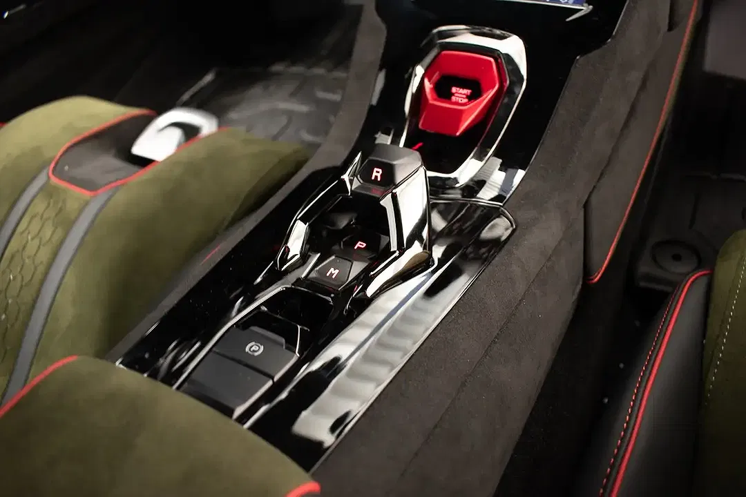 Lamborghini Huracán V10 Sterrato - Thumbnail 11