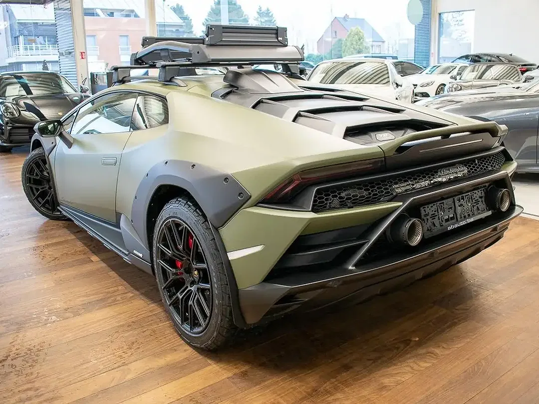 Lamborghini Huracán V10 Sterrato - Thumbnail 5
