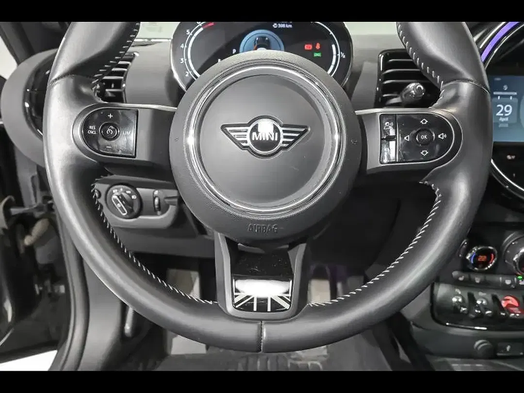 MINI Cooper Clubman - Thumbnail 9