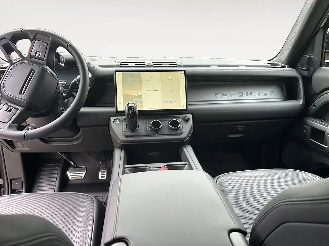 Land Rover Defender P635 4.4 OCTA - Thumbnail 12