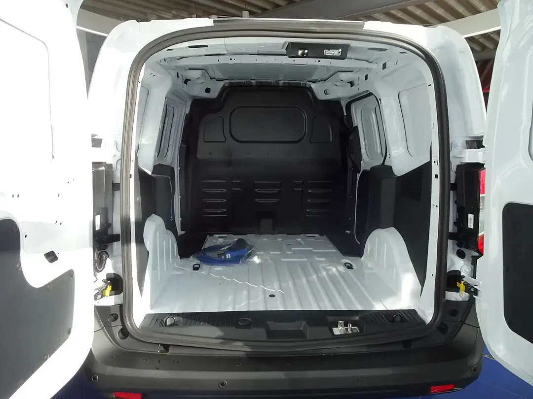 Ford Transit Courier Trend - Thumbnail 9
